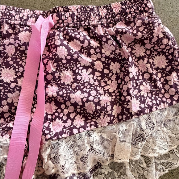 Floral Lace Trim Sleep Shorts - Anthropologie - Picture 2 of 3